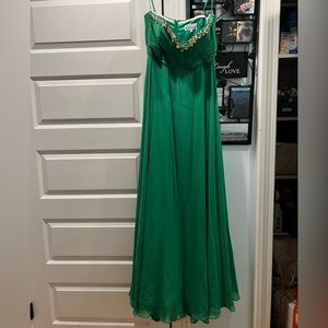 Night Moves Vibrant Green Dress